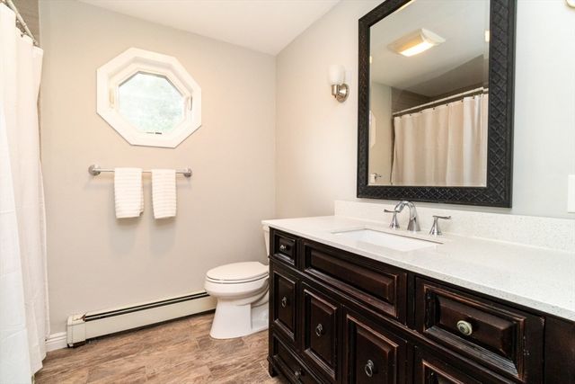 745 Washington St, Walpole, MA 02081