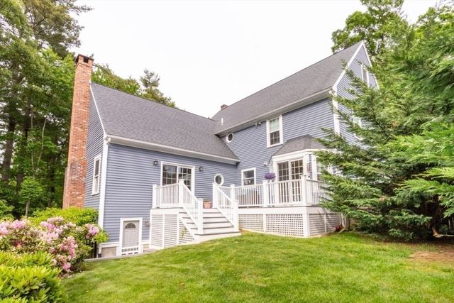 745 Washington St, Walpole, MA 02081