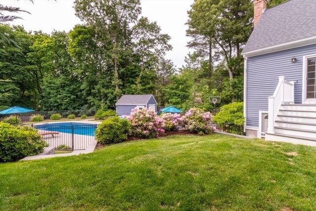 745 Washington St, Walpole, MA 02081