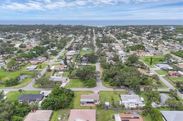 4521 RAINBOW ROAD, Venice, FL 34293