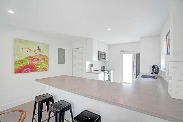 625 NE 13th Avenue 03, Fort Lauderdale, FL 33304