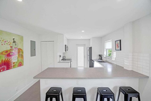 625 NE 13th Avenue 03, Fort Lauderdale, FL 33304