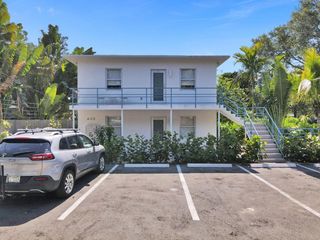 625 NE 13th Avenue 03, Fort Lauderdale, FL 33304