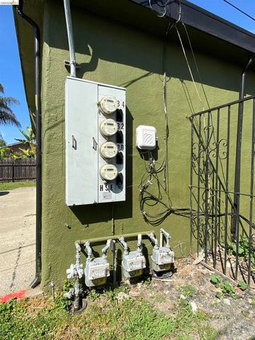 34 1St St, Richmond, CA 94801