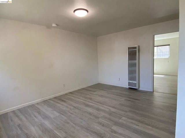 34 1St St, Richmond, CA 94801