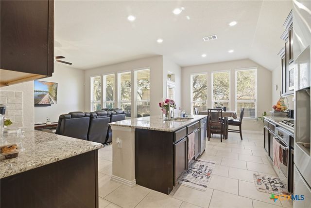 718 Hard Tack Trail, San Antonio, TX 78245