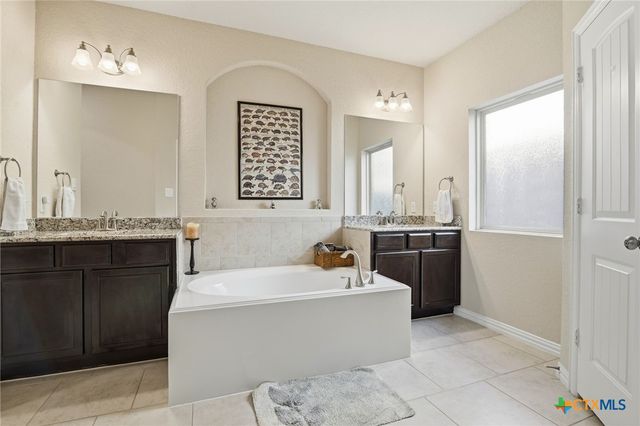 718 Hard Tack Trail, San Antonio, TX 78245