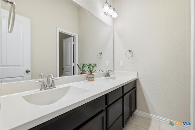 718 Hard Tack Trail, San Antonio, TX 78245