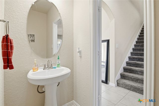 718 Hard Tack Trail, San Antonio, TX 78245