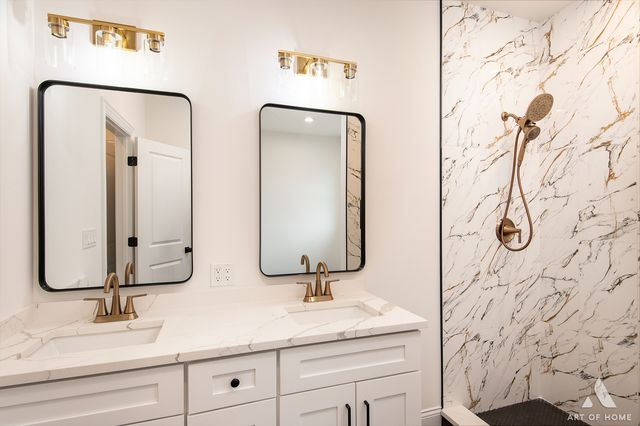 10649 S Sawyer Avenue, Chicago, IL 60655