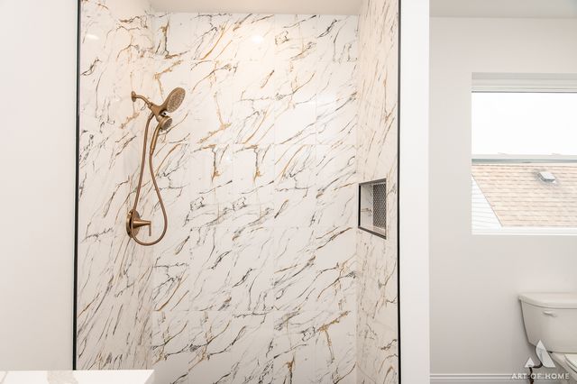 10649 S Sawyer Avenue, Chicago, IL 60655