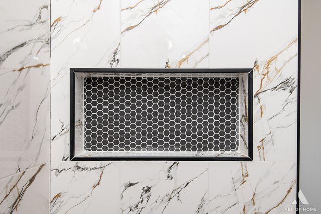 10649 S Sawyer Avenue, Chicago, IL 60655