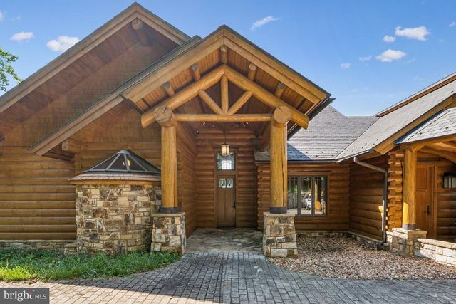 10312 US HWY 340N, Rileyville, VA 22650