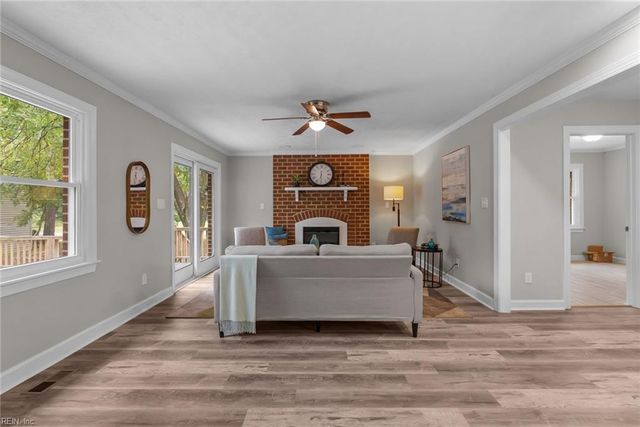 9 Rhodelia LN, Poquoson, VA 23662