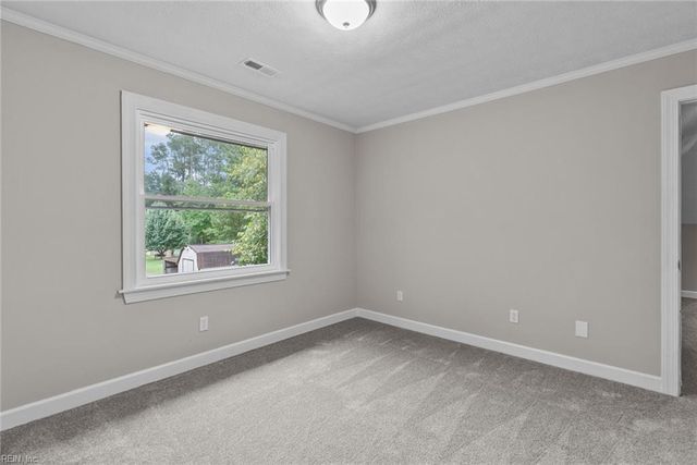 9 Rhodelia LN, Poquoson, VA 23662