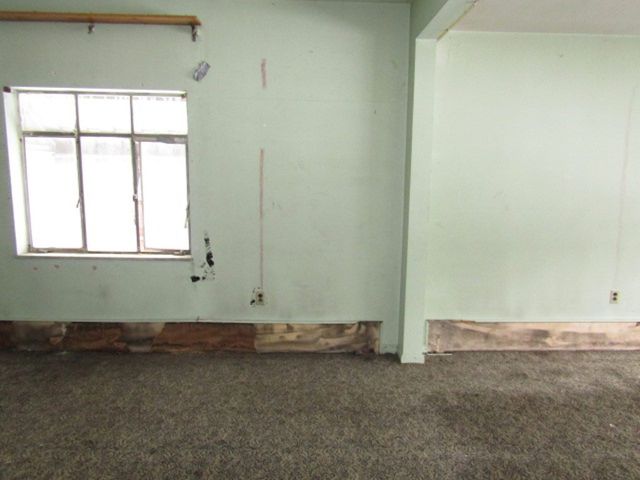 240 E College St, Canonsburg, PA 15317