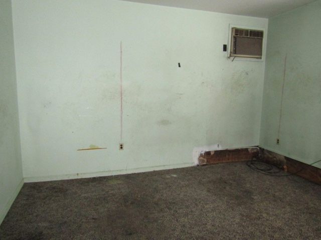 240 E College St, Canonsburg, PA 15317