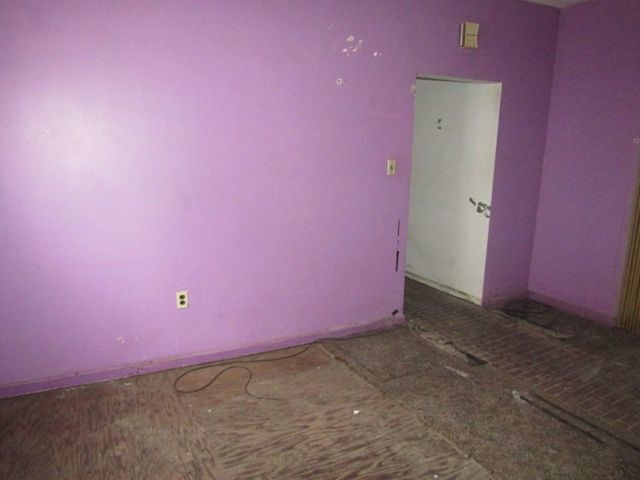 240 E College St, Canonsburg, PA 15317