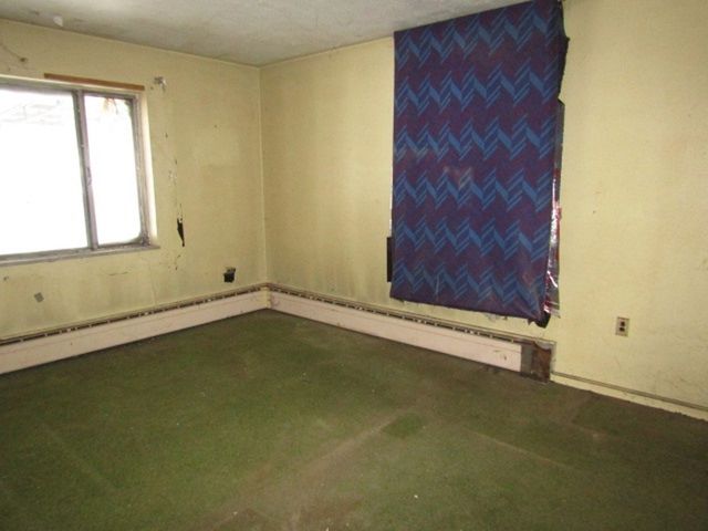 240 E College St, Canonsburg, PA 15317