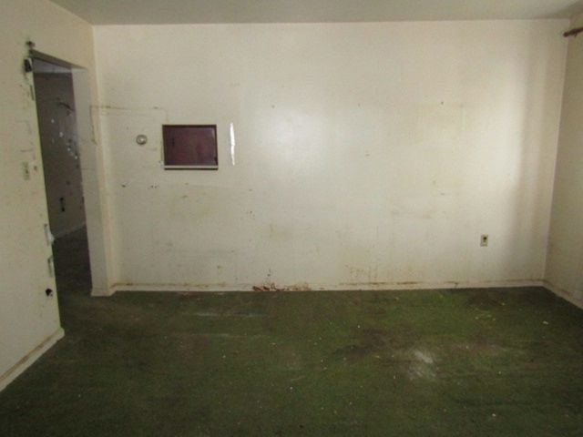 240 E College St, Canonsburg, PA 15317