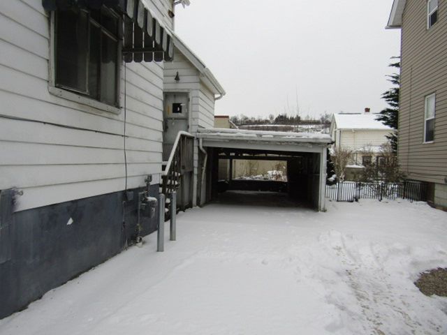 240 E College St, Canonsburg, PA 15317