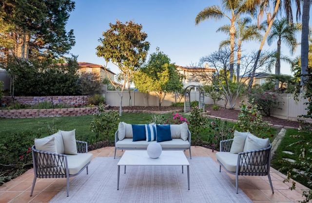 8092 Paseo Arrayan, Carlsbad, CA 92009