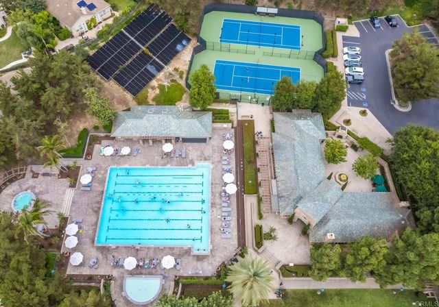 8092 Paseo Arrayan, Carlsbad, CA 92009