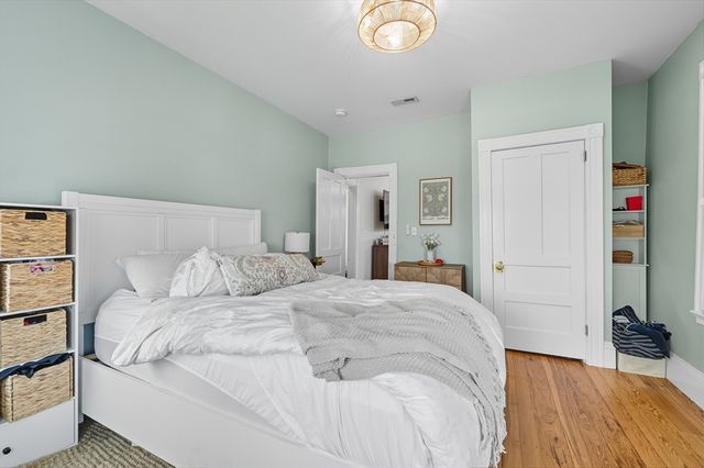 285 Neponset Ave 3, Boston, MA 02122