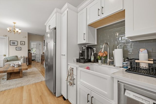 285 Neponset Ave 3, Boston, MA 02122