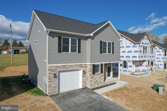 515 S. SPRING ST, Martinsburg, WV 25401