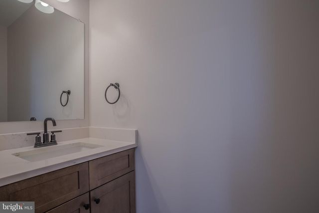 515 S. SPRING ST, Martinsburg, WV 25401