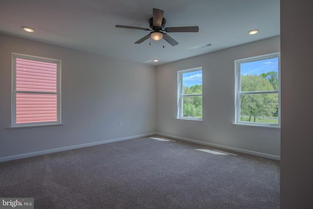 515 S. SPRING ST, Martinsburg, WV 25401