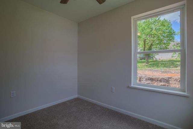 515 S. SPRING ST, Martinsburg, WV 25401