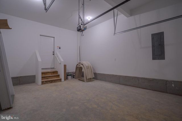 515 S. SPRING ST, Martinsburg, WV 25401