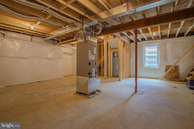 515 S. SPRING ST, Martinsburg, WV 25401