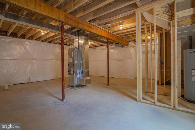 515 S. SPRING ST, Martinsburg, WV 25401