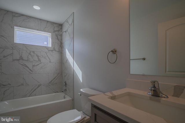 515 S. SPRING ST, Martinsburg, WV 25401