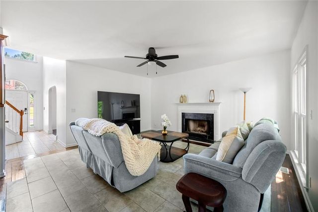 2932 Sunset View Circle, Suwanee, GA 30024
