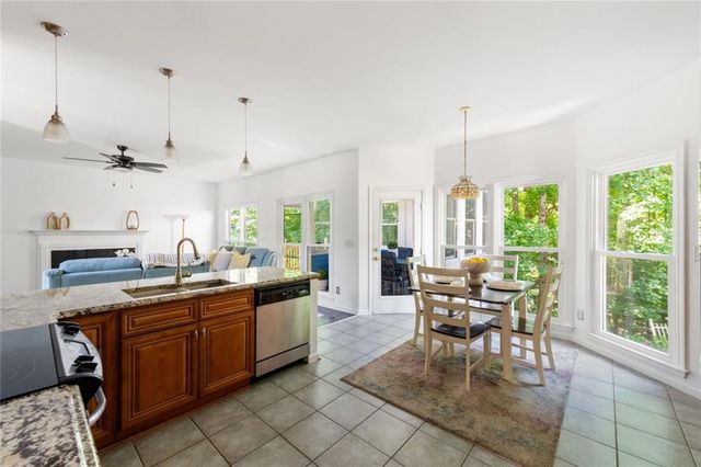 2932 Sunset View Circle, Suwanee, GA 30024