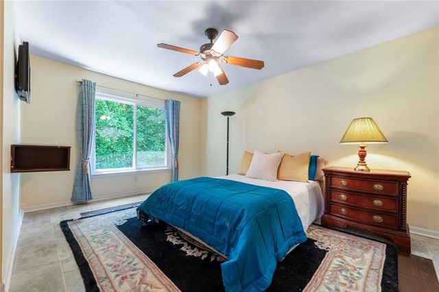 2932 Sunset View Circle, Suwanee, GA 30024