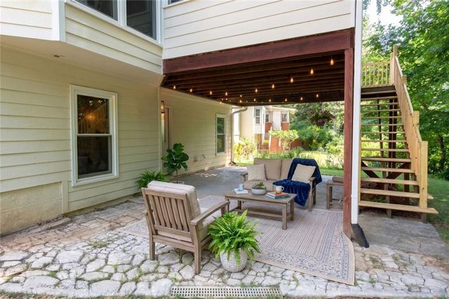 2932 Sunset View Circle, Suwanee, GA 30024