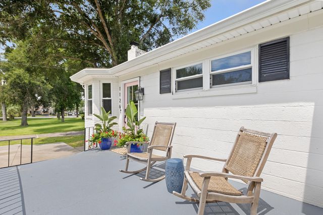 1126 Pleasant Pines Road, Mount Pleasant, SC 29464