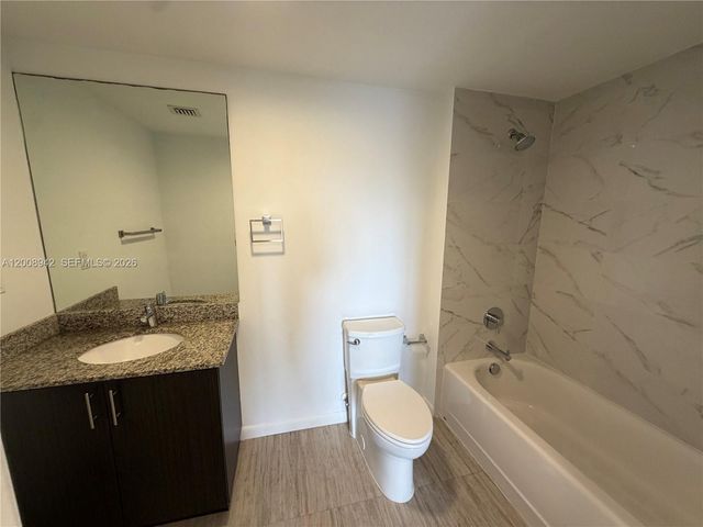 1801 SW 32nd Ave 501, Miami, FL 33145