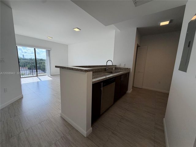 1801 SW 32nd Ave 501, Miami, FL 33145