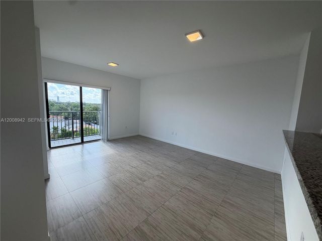 1801 SW 32nd Ave 501, Miami, FL 33145