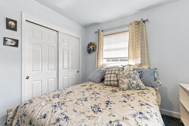 225 W BELL STREET, Neenah, WI 54956