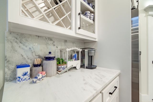 1501 Lakeview Drive, Grand Prairie, TX 75051