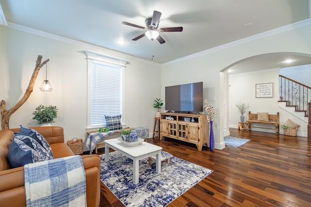 1501 Lakeview Drive, Grand Prairie, TX 75051