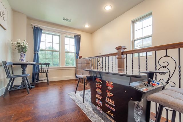 1501 Lakeview Drive, Grand Prairie, TX 75051