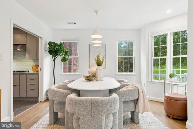4512 VAN NESS ST NW, Washington, DC 20016